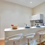 Charmant Appartement A Saint Germain